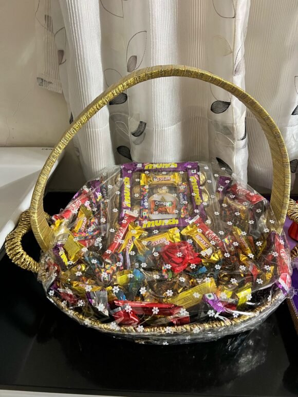 Golden Bliss Chocolate Bouquet - Image 2