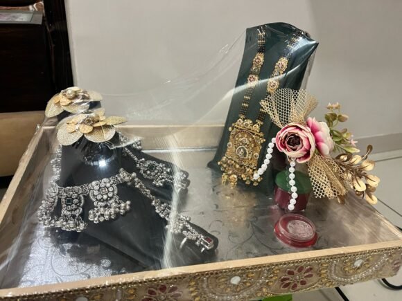 Regal Bridal Jewelry Gift Tray